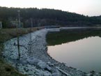 Stav hladiny 24.03.2012 - juhovchodn roh jazera Novky pohad smerom na Zpad